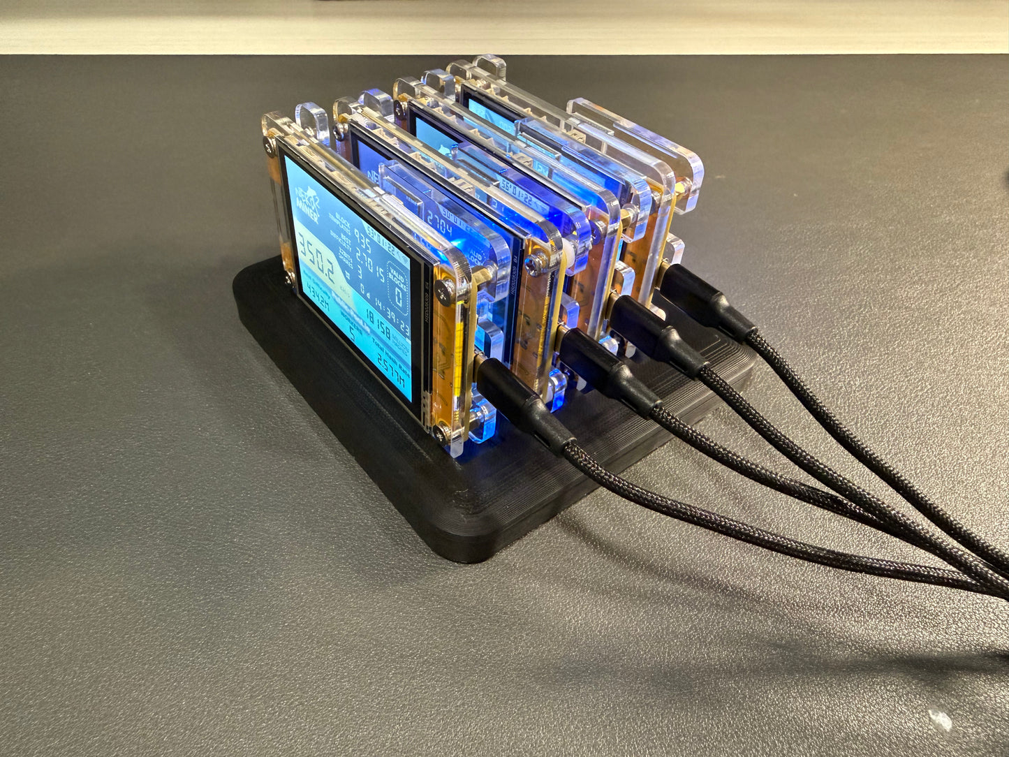 4-Slot NerdMiner / NMminer Display Stand