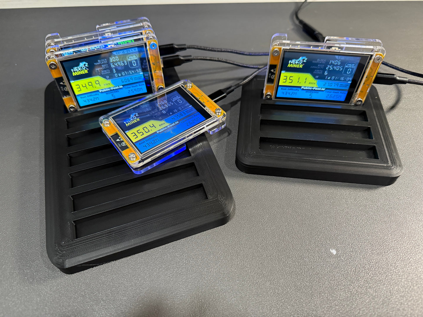 8-Slot NerdMiner / NMminer Display Stand