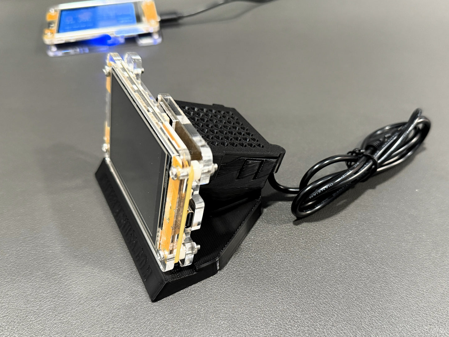 Cooling Stand for NerdMiner V2 & NMminer – 40mm USB Fan Included – Lower Temps